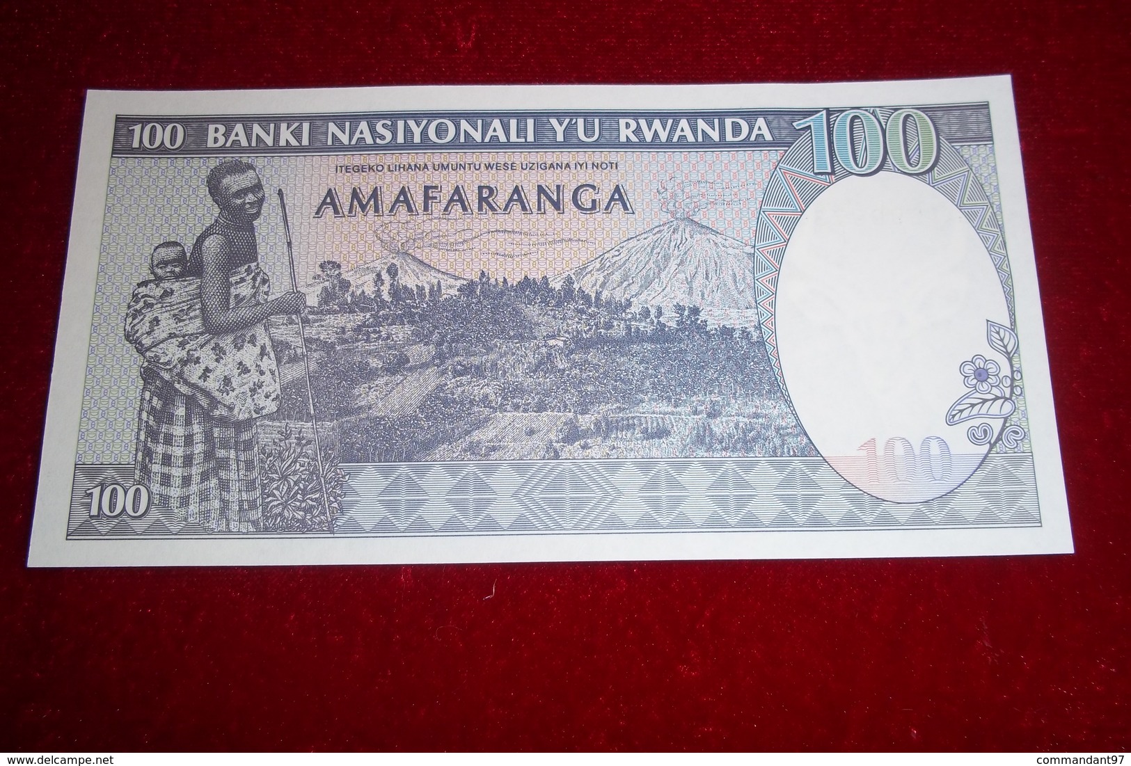 5 billets RWANDA ANNEE 1960 à 2000 unc