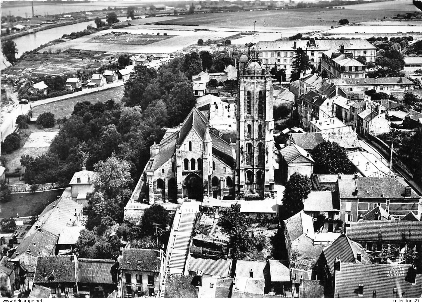 95-BEAUMONT-SUR-OISE- L'EGLISE VUE DU CIEL - Beaumont Sur Oise