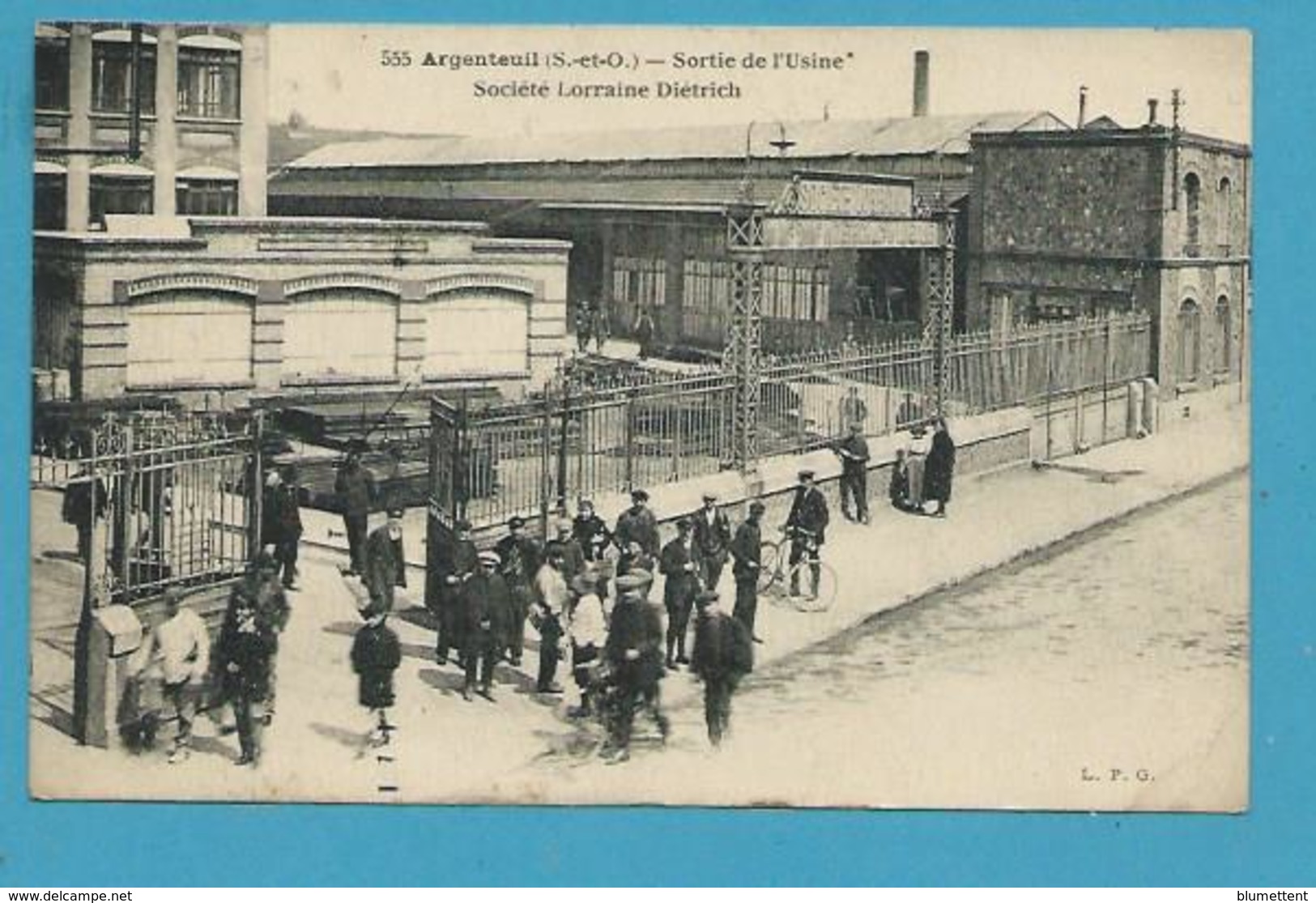 CPA 555 - Sortie Des Ouvriers De L'Usine Société Lorraine Diétrich à ARGENTEUIL 95 - Argenteuil