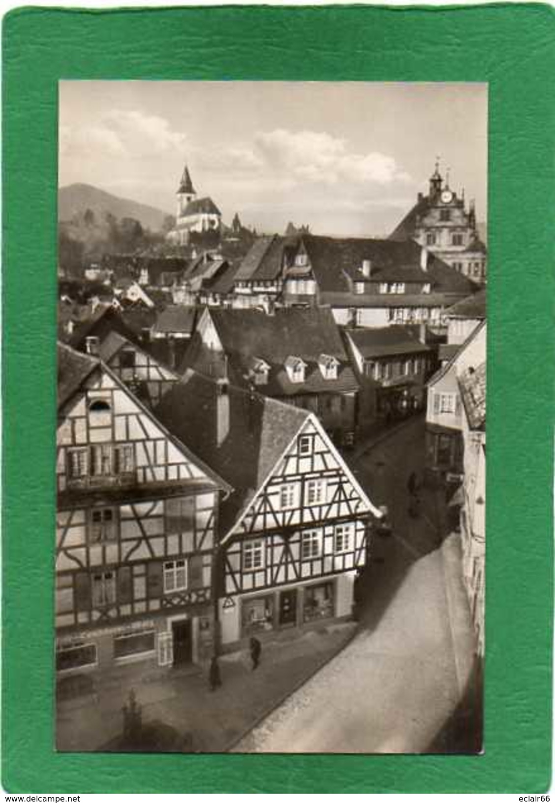 Gernsbach  Ville D'Allemagne Vue Aérienne  Située Dans Le Land De Bade-Wurtemberg. Vue  Aérienne CPSM P F    Photo-Hahn - Gernsbach