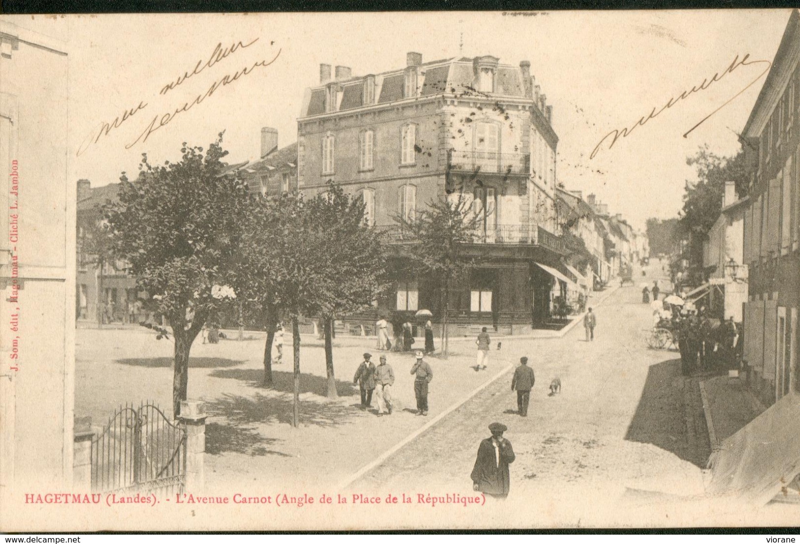 L'Avenue Carnot (Angle De La Place De La République - Hagetmau