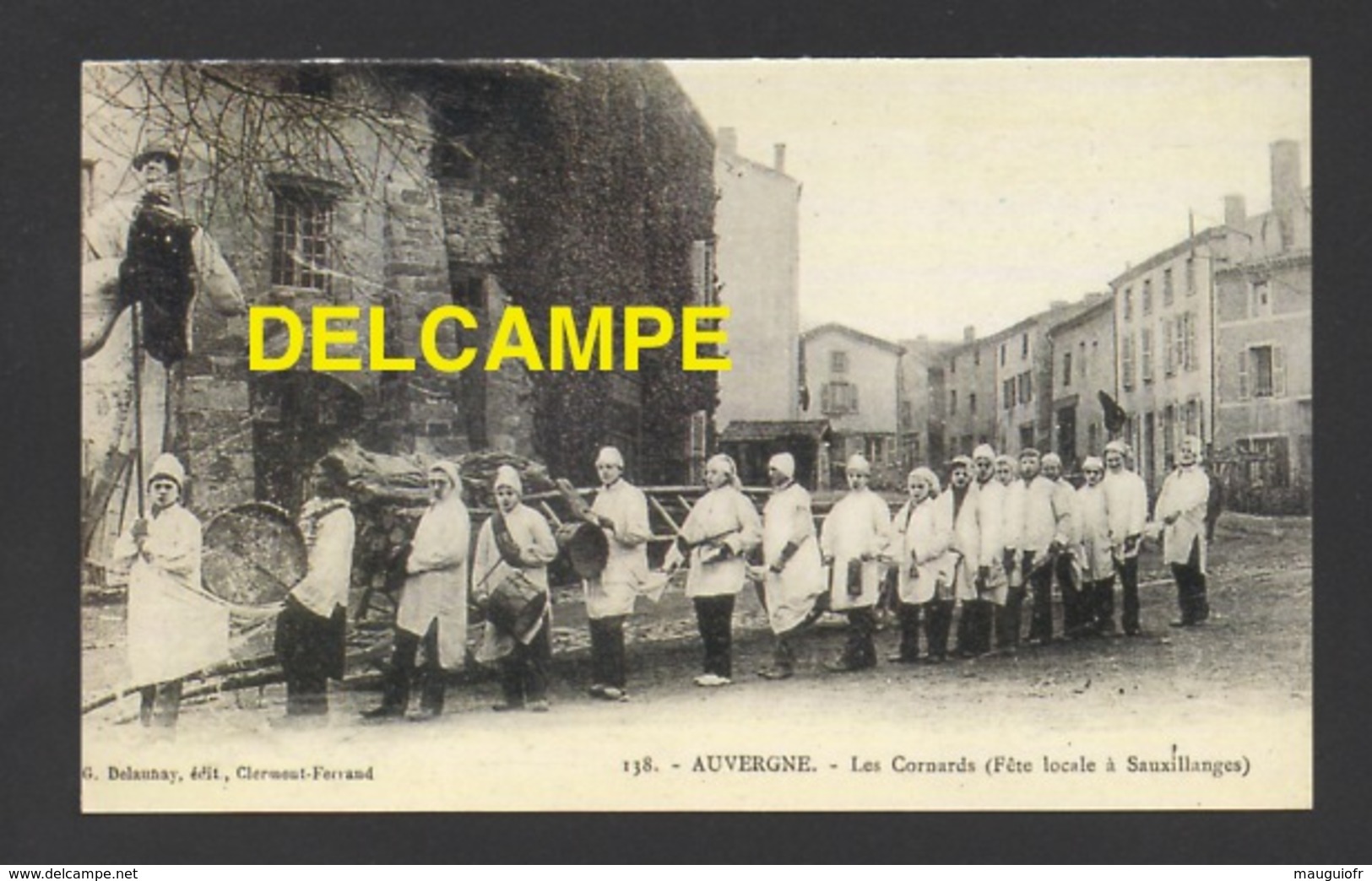 DF / FÊTES - VOEUX / CARNAVAL / LES CORNARDS À SAUXILLANGES ( AUVERGNE ) ET LE MANNEQUIN - Carnevale