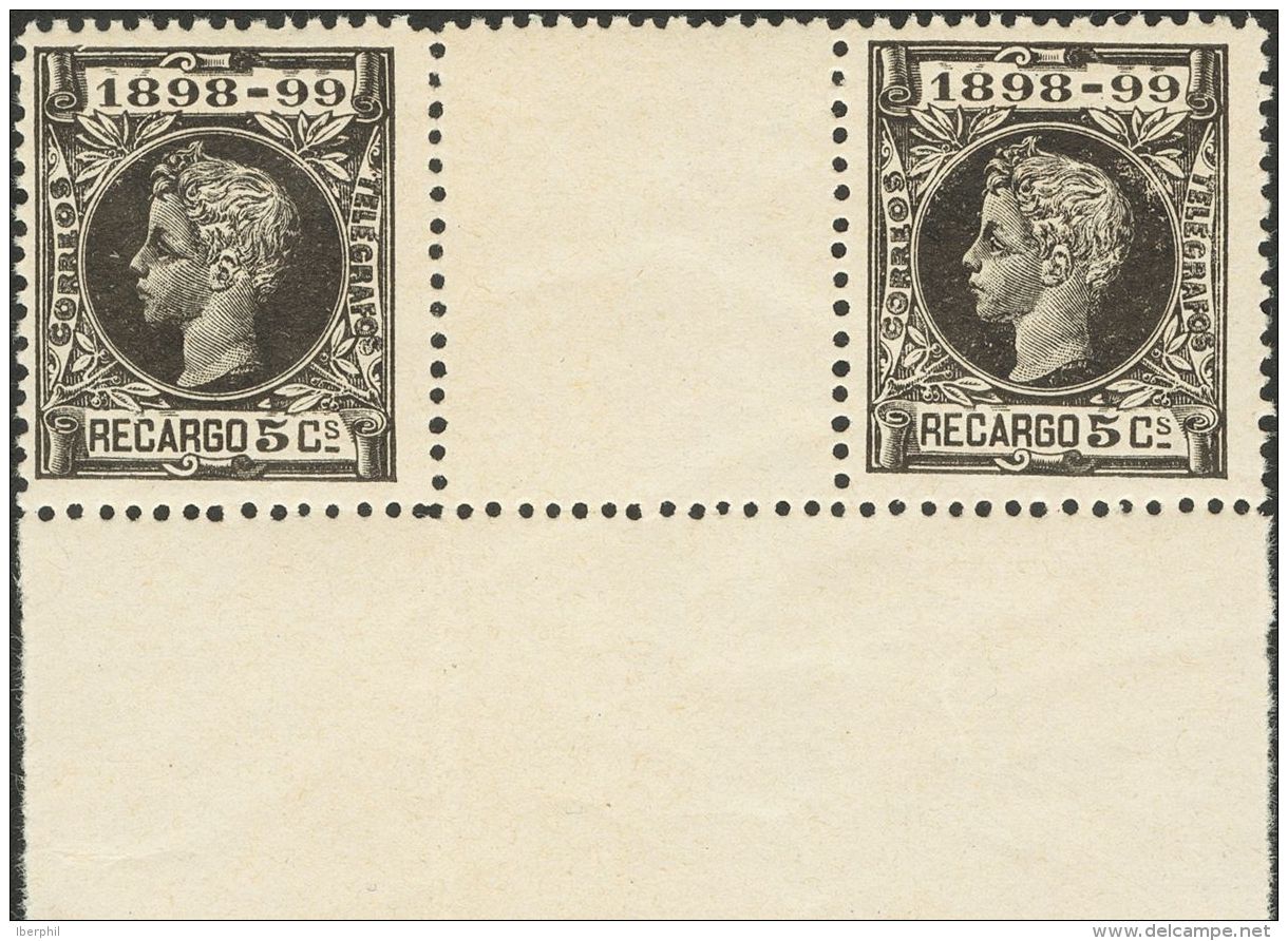 ALFONSO XIII. Alfonso XIII. Impuesto De Guerra. ** MNH 240in 5 Cts Negro, Pareja Con INTERPANEL, Borde De Hoja Inferior. - Andere & Zonder Classificatie