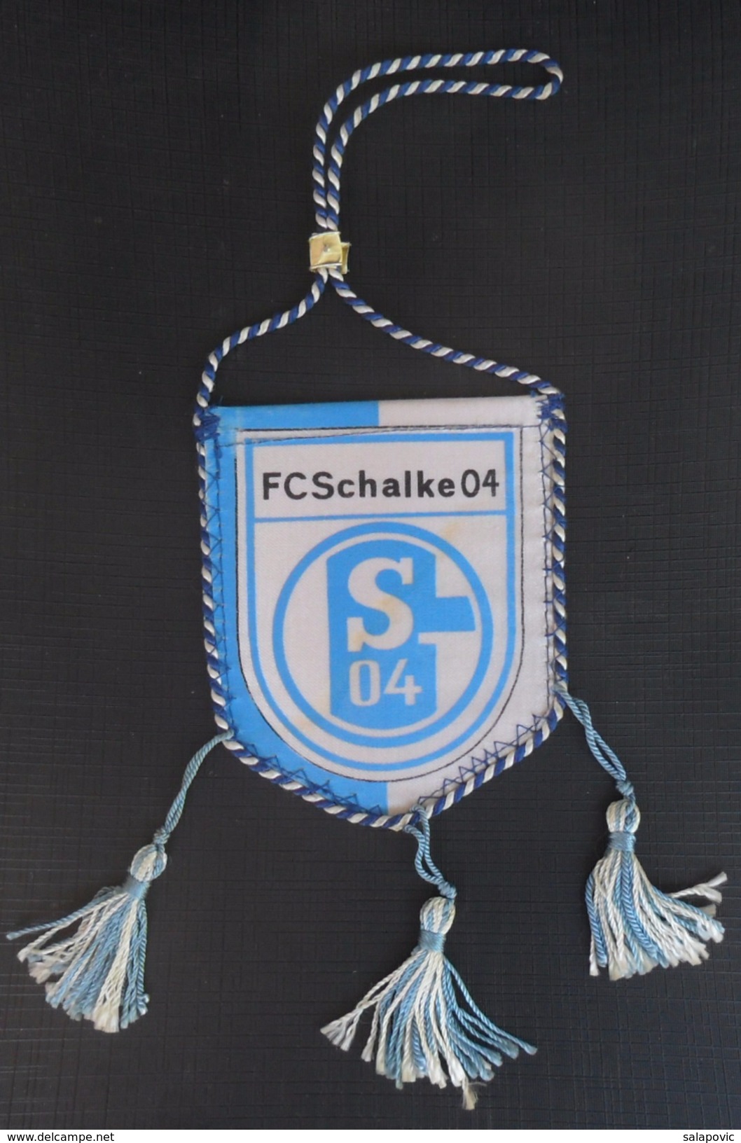 FC Gelsenkirchen-Schalke 04 GERMANY  FOOTBALL CLUB, SOCCER / FUTBOL / CALCIO, OLD PENNANT, SPORTS FLAG - Habillement, Souvenirs & Autres