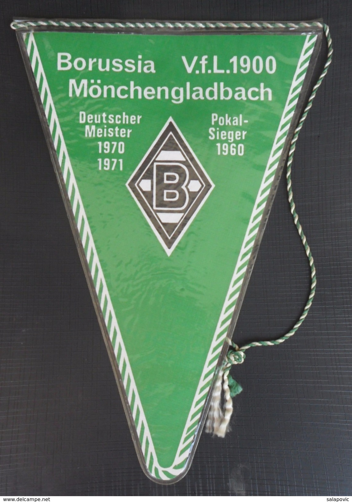 Borussia Mönchengladbach GERMANY  FOOTBALL CLUB, SOCCER / FUTBOL / CALCIO, OLD PENNANT, SPORTS FLAG - Apparel, Souvenirs & Other