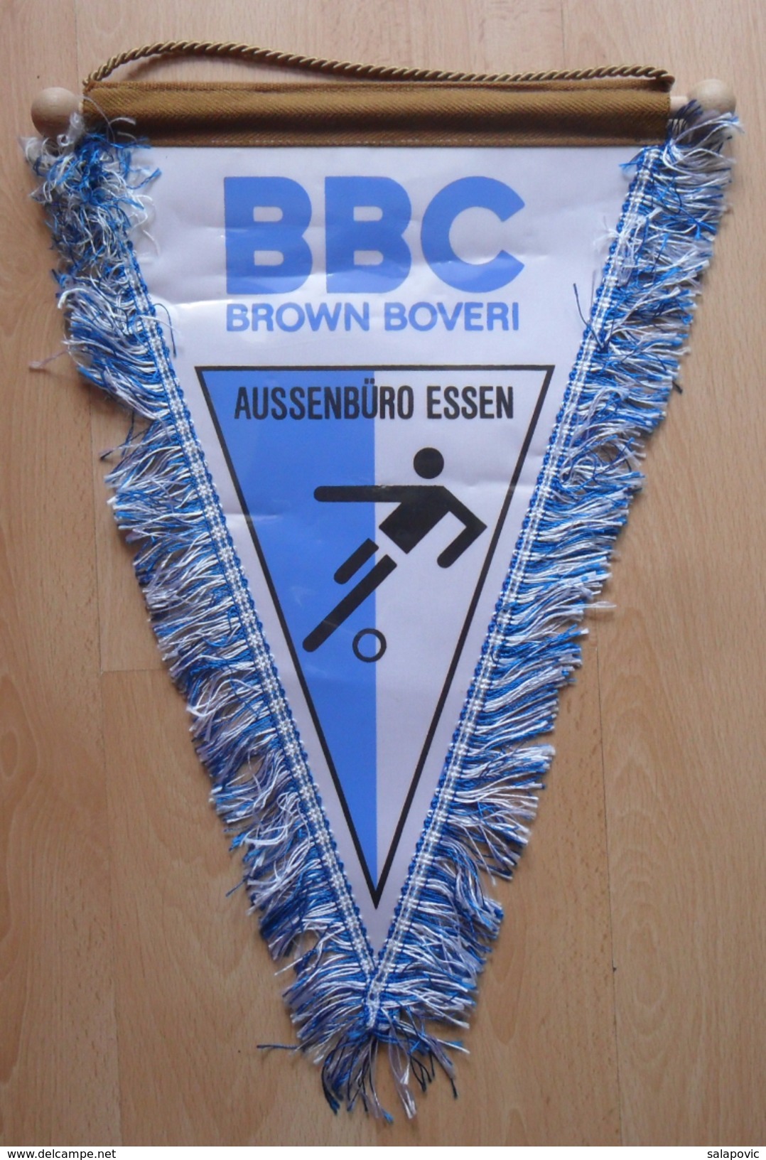 BBC BROWN BOVERI AUSSENBURO ESSEN  GERMANY  FOOTBALL CLUB, SOCCER / FUTBOL / CALCIO, OLD PENNANT, SPORTS FLAG - Uniformes Recordatorios & Misc