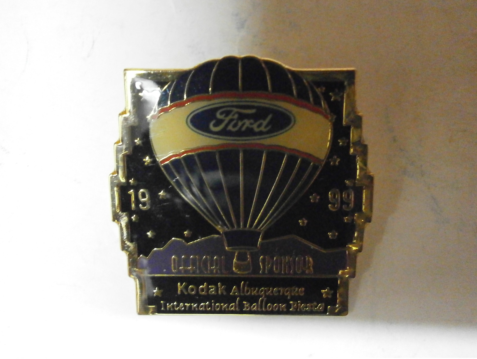 Pins PIN'S PIN Albuquerque International Balloon Fiesta AIBF 1999 Kodak FORD OFFICIAL SPONSOR Hot Air Ballon Pin - Trasporti