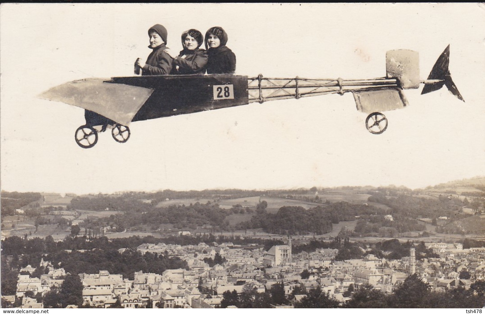 EN AVION Avec Les COPINES--carte Photo--voir 2 Scans - Femmes