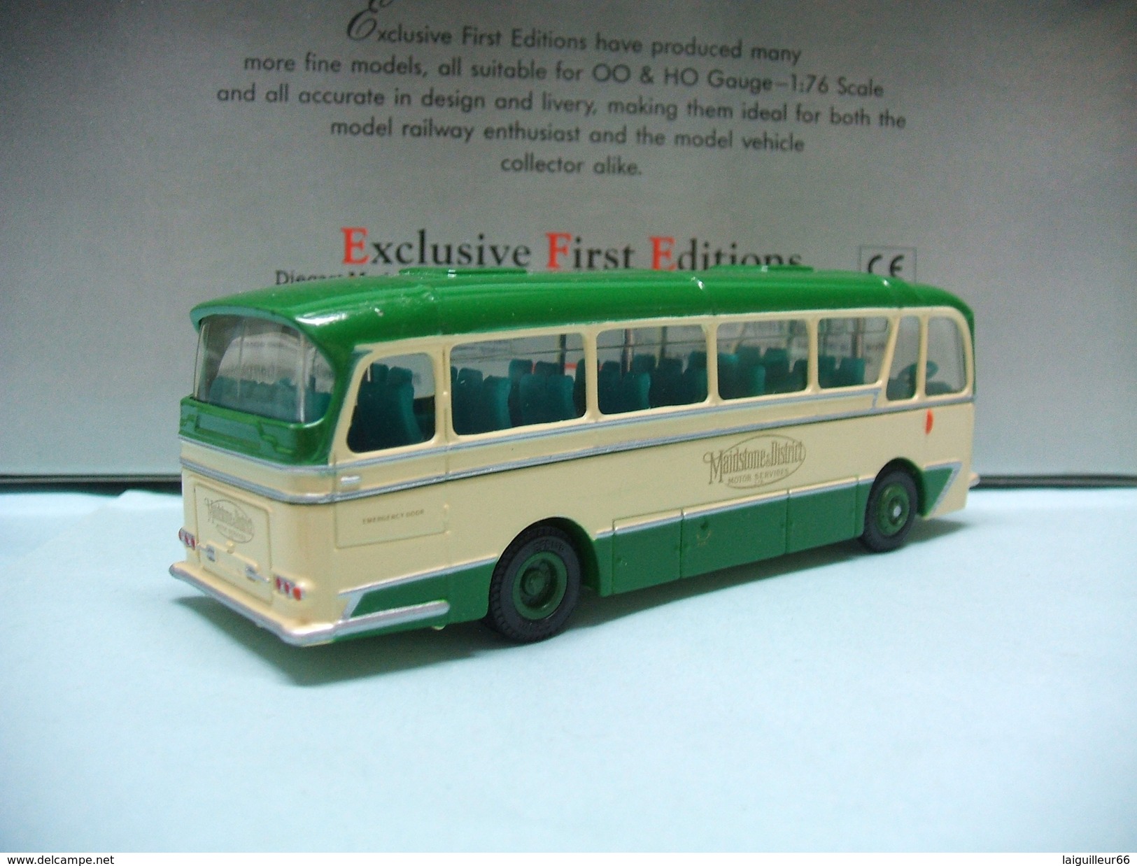 EFE - Bus HARRINGTON GRENADIER Maidstone & District Réf. 12301 BO 1/76 OO - Scale 1:76