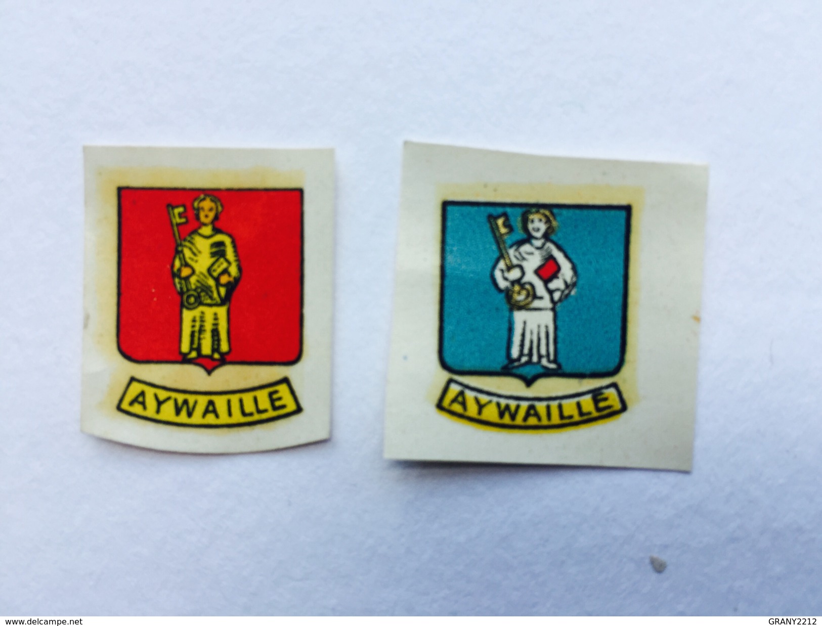 AYWAILLE " 2 Blasons Héraldique "  Décalcomanie Ancienne Année 50 - Stickers