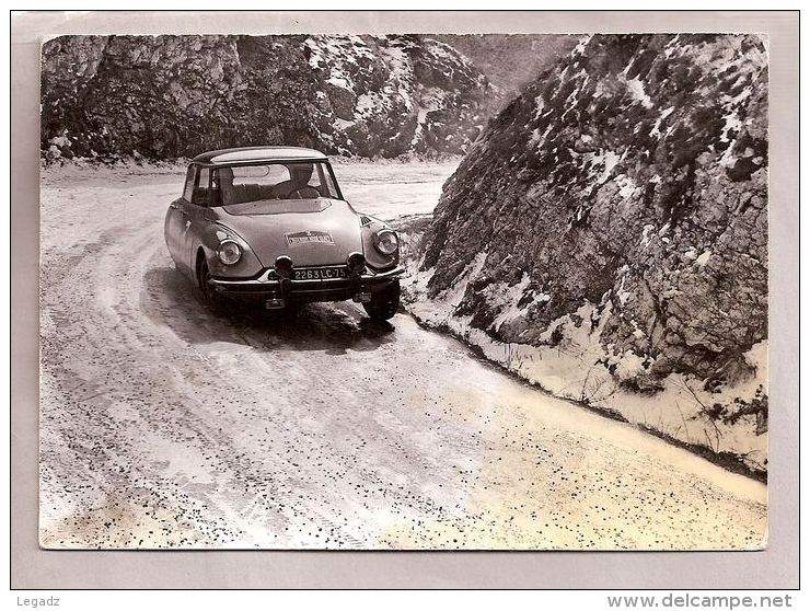 Carte Photo 10,5x15cm - Automobile (Citroen) - La DS 19 Victorieuse De Neyret-Terramorsi Dans Le Critérium Neige Et Glac - Rallyes