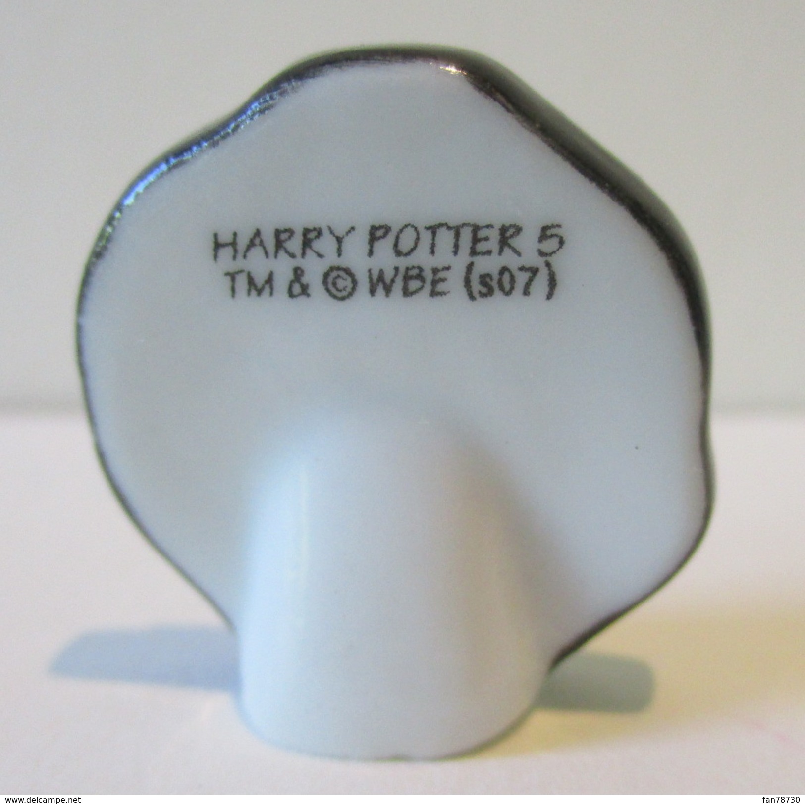 Fève Harry Potter 5 - Ministryof Magic - TM & WBE (s07) - Dessins Animés