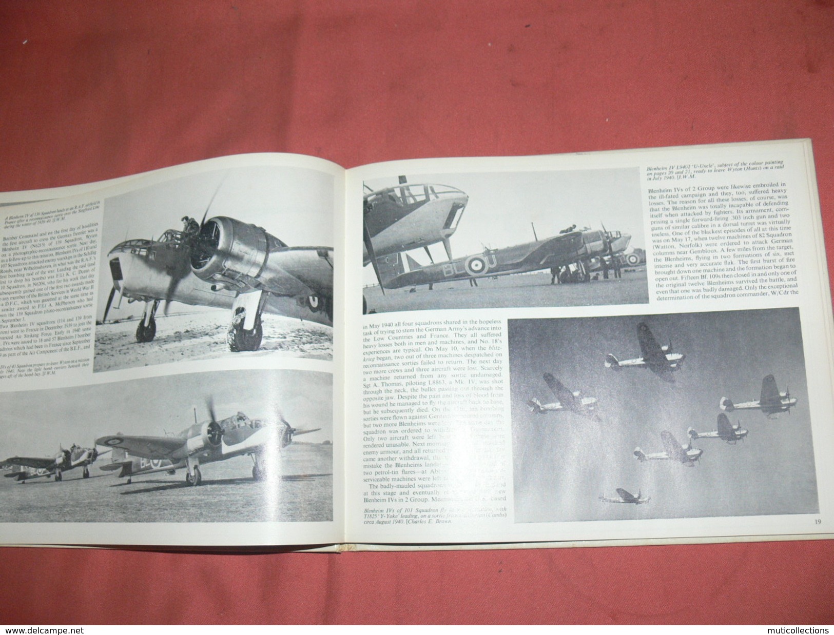 AVION MILITARIA / GUERRE WWII /  RAF  BOMBERS  OF WORLD WAR TWO VOLUME 2 / HYLTON LACY PUBLISHERS 1973