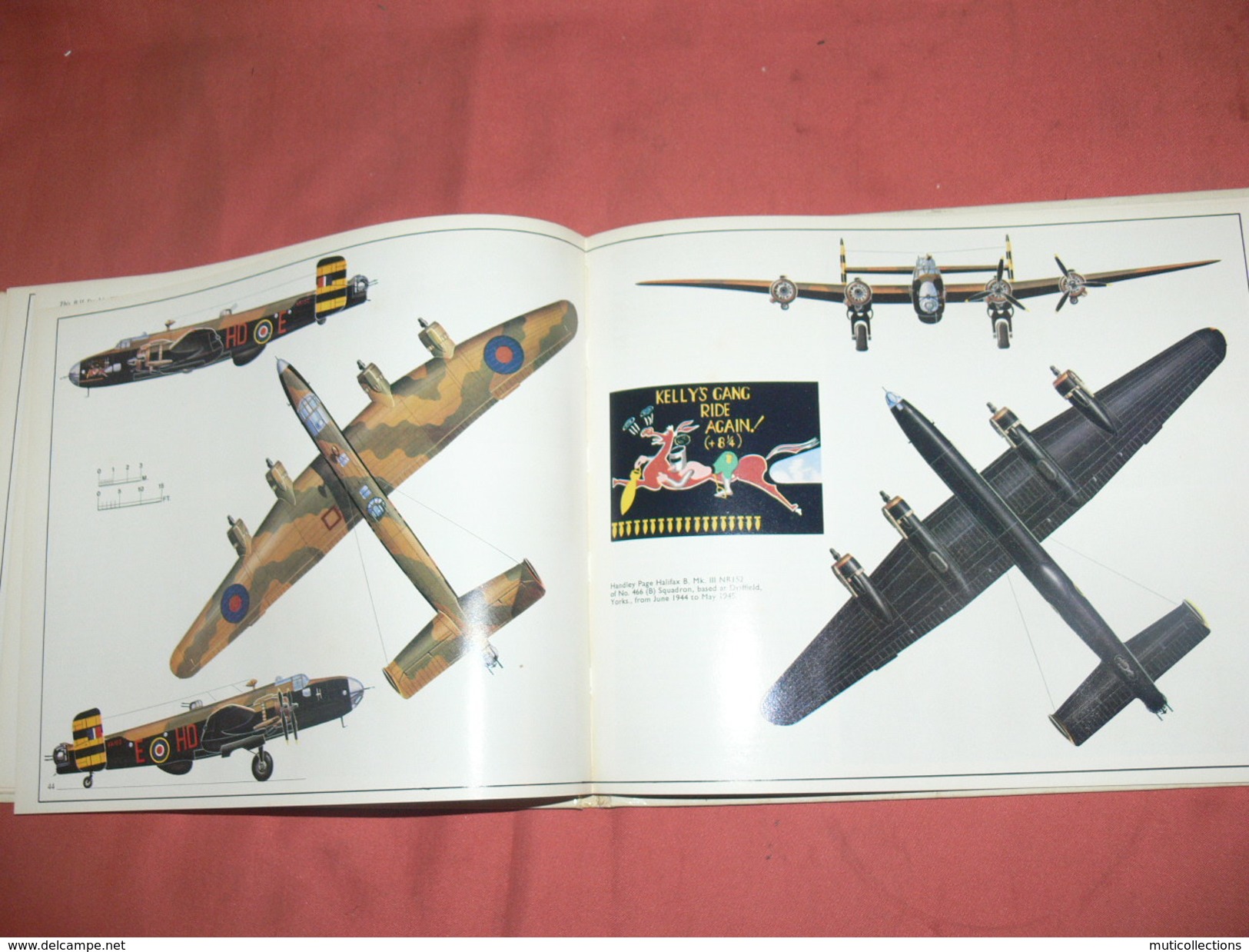 AVION MILITARIA / GUERRE WWII /  RAF  BOMBERS  OF WORLD WAR TWO VOLUME 2 / HYLTON LACY PUBLISHERS 1973