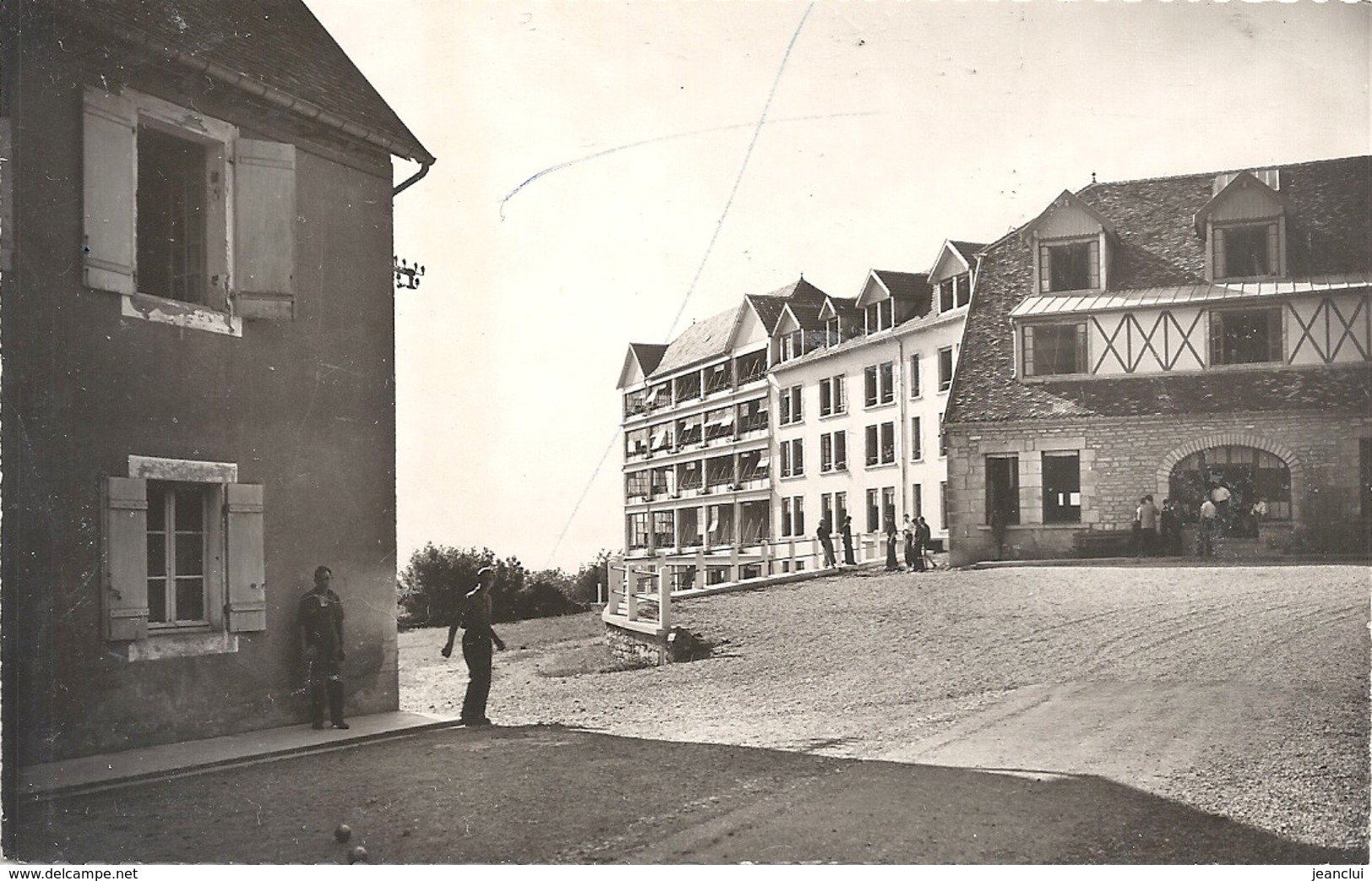 4. SANATORIUM CURAERO . LA GRANGE-sur-le-MONT . PERS AU 1er PLAN + JEU DE BOULES . ECRITE AU VERSO - Autres & Non Classés