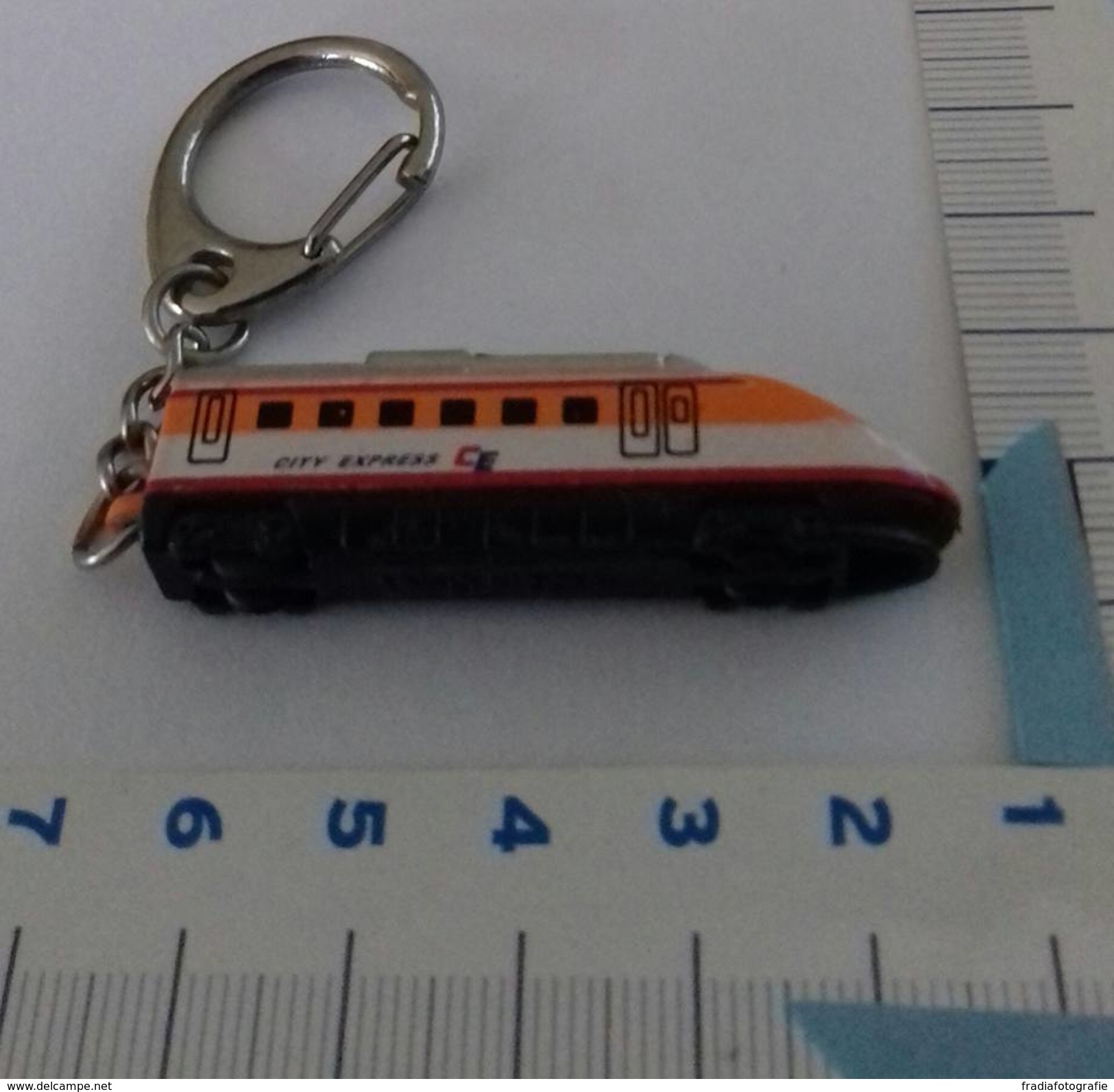 Key Ring - Sleutelhanger ( Train, Trein ) City Express CE - Autres & Non Classés