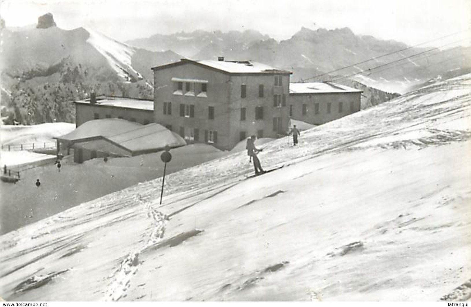 Suisse -ref C977- Grand Hotel Des Rochers De Naye - Ski - Skieurs - Remonte Pente - Carte Bon Etat - - Mon