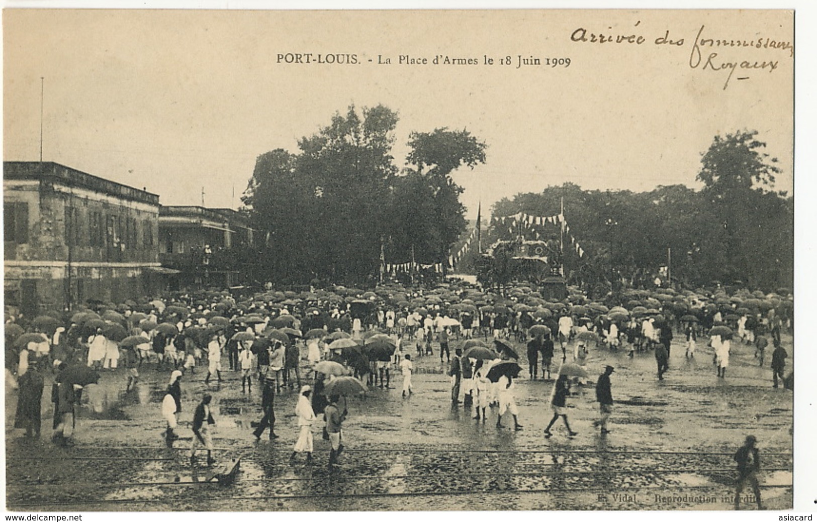 Port Louis La Place D' Armes Le 18 Juin 1909 Arrivée Des Commissaires Royaux Edit Vidal - Maurice