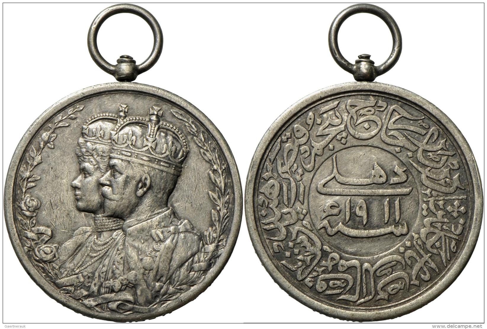 Medaillen Alle Welt: Indien-Georg V. 1910-1936: Lot 2 St&uuml;ck; Silbermedaille 1911, Auf Seine Kr&ouml;nung In Dehli Z - Ohne Zuordnung