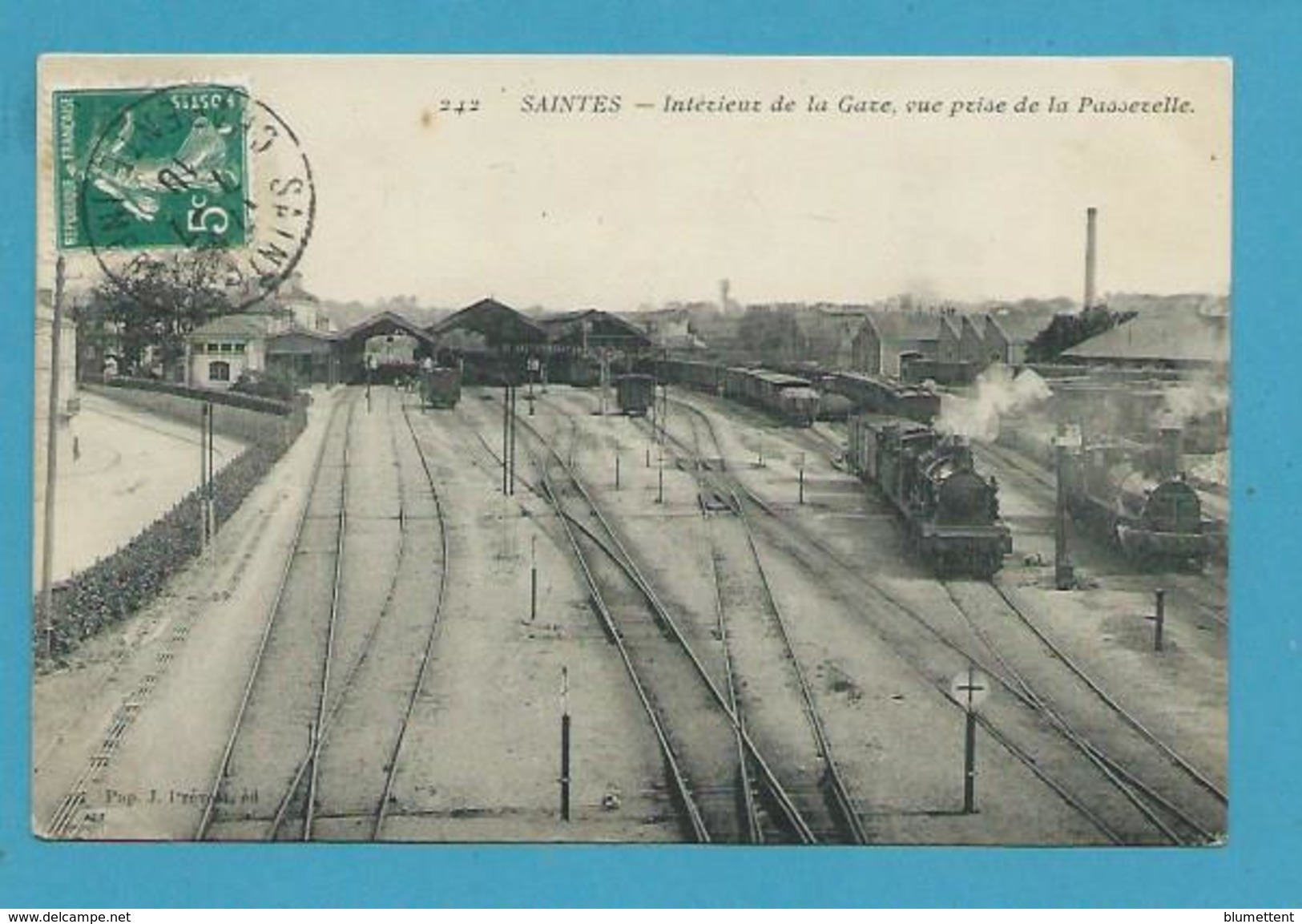 CPA 242 - Chemin De Fer Trains Intérieur De La Gare SAINTES 17 - Saintes