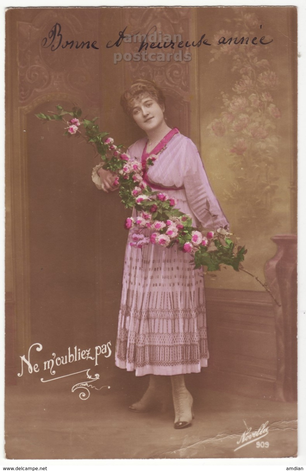 Beautiful Lady Woman With Roses In Pink Dress Vintage Fashion C1919 Retro Tinted Postcard - Fashion