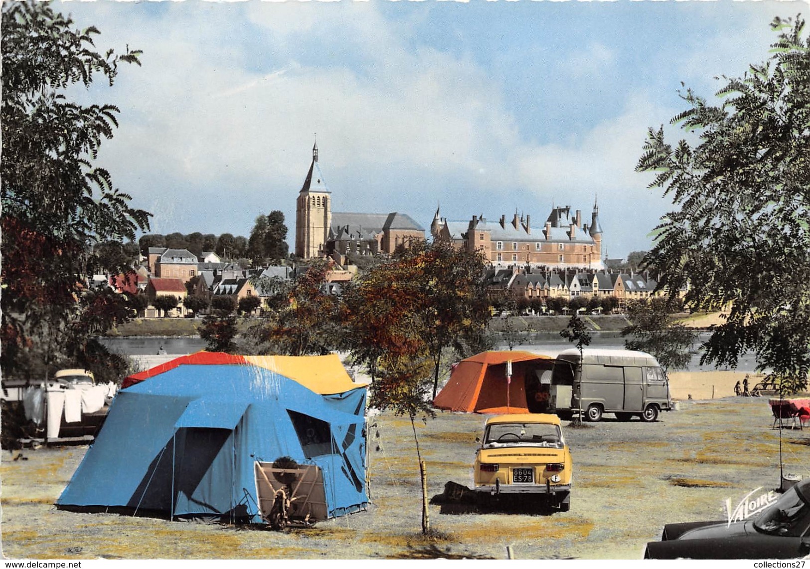 45-GIEN- LE CAMPING AU BORD DE LA LOIRE - Gien