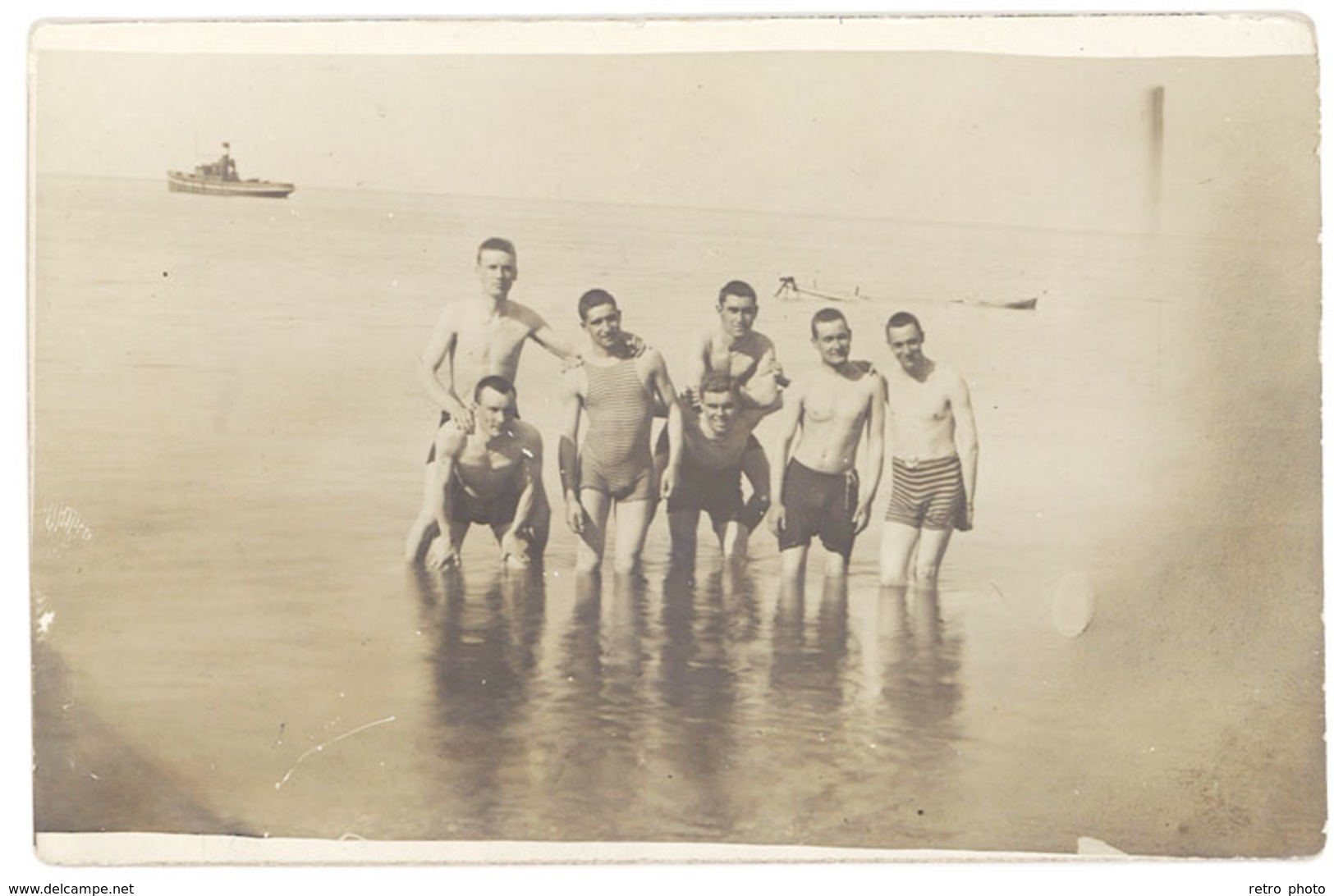 Cpa Carte-photo, Liban, Beyrouth, 1924, Hommes à La Mer - Liban