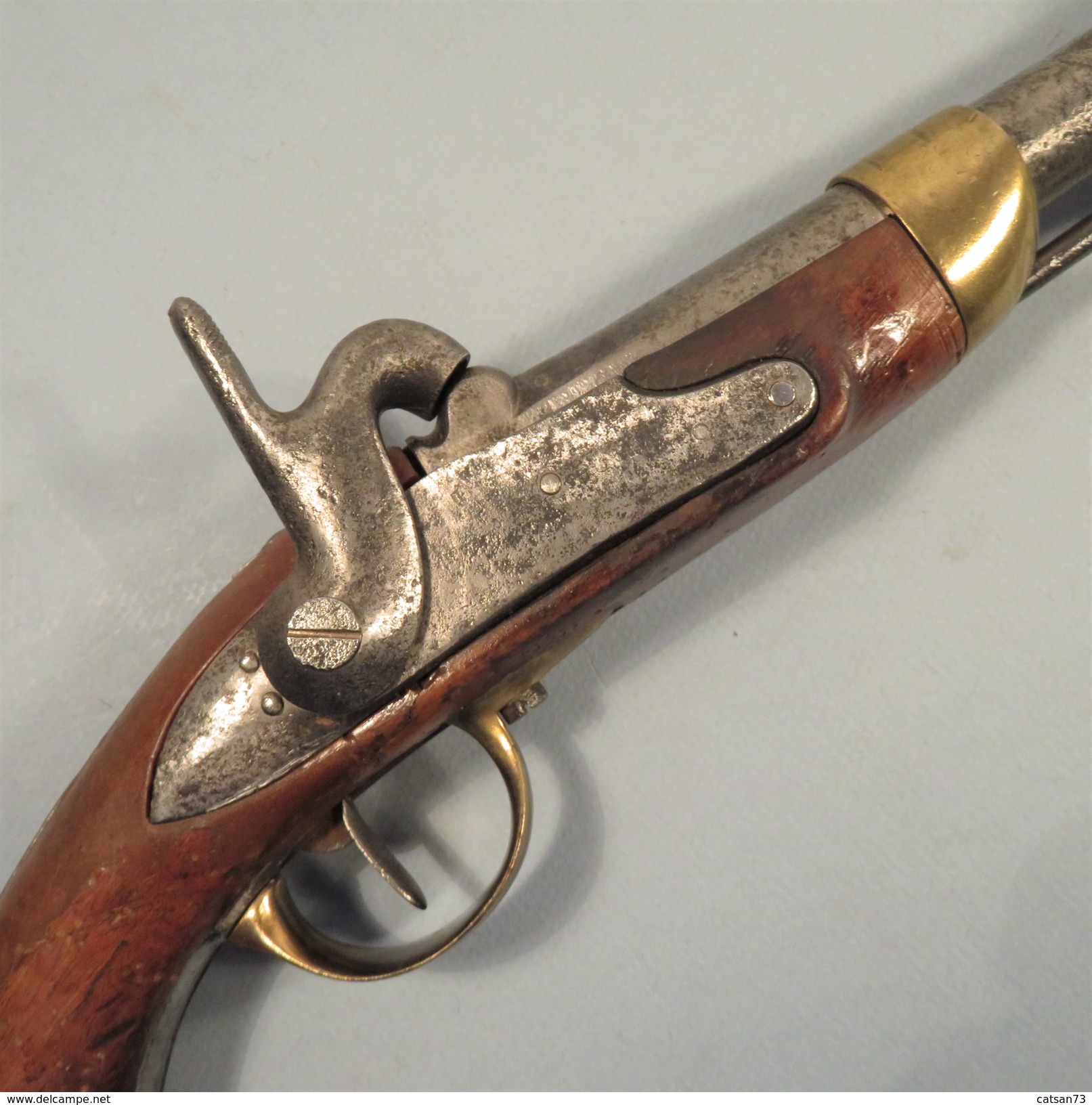 PISTOLET REGLEMENTAIRE MODELE 1822 T BIS AVEC BAGUETTE, BON ETAT DE FONCTIONNEMENT - Armes Neutralisées