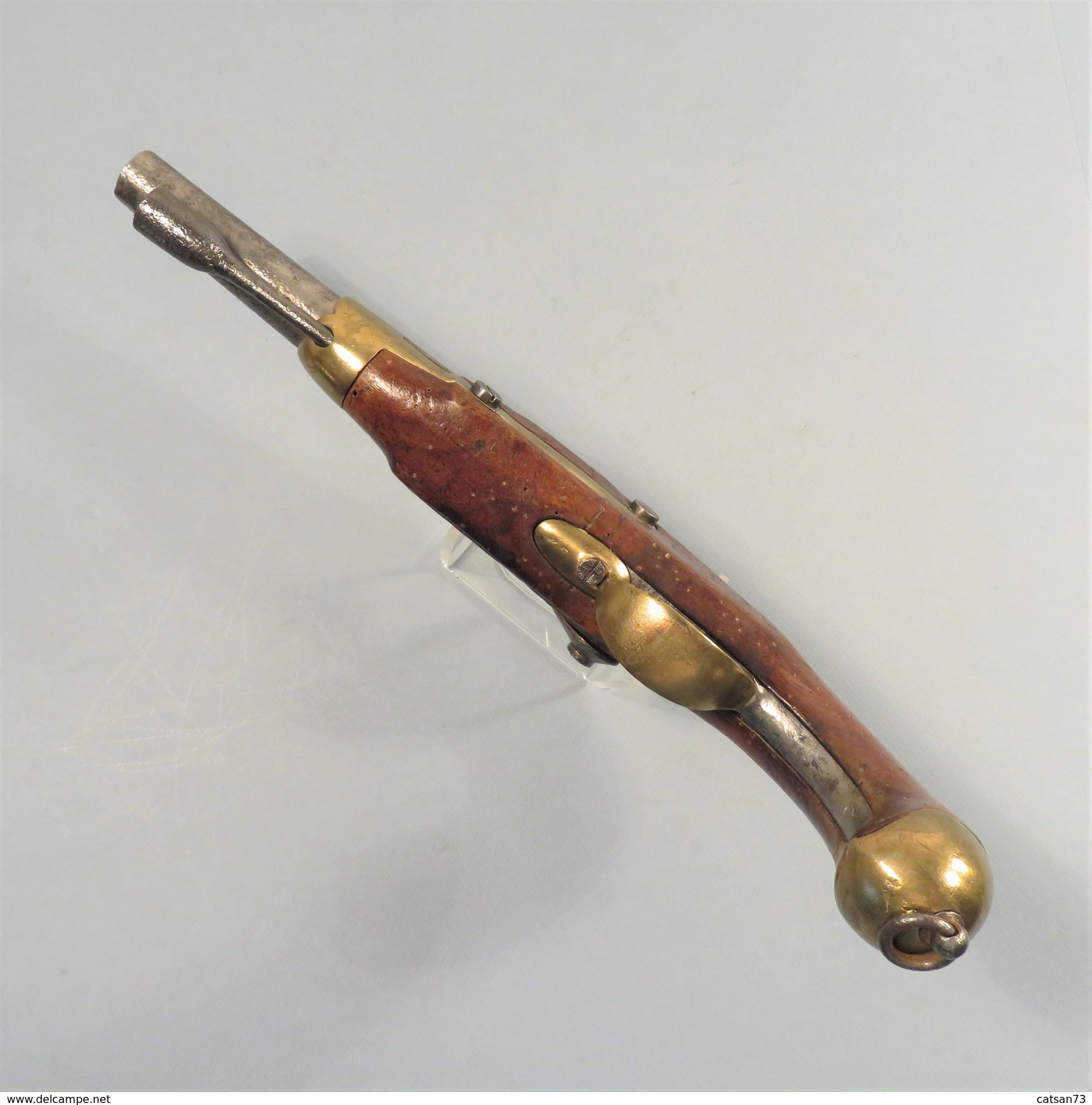 PISTOLET REGLEMENTAIRE MODELE 1822 T BIS AVEC BAGUETTE, BON ETAT DE FONCTIONNEMENT