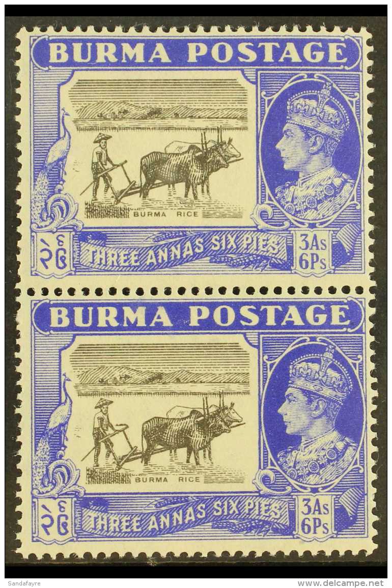 1946  3a6p Black &amp; Ultramarine "Burma Rice" Vertical Pair, Lower Stamp Bearing "CURVED PLOUGH HANDLE"... - Birmanie (...-1947)