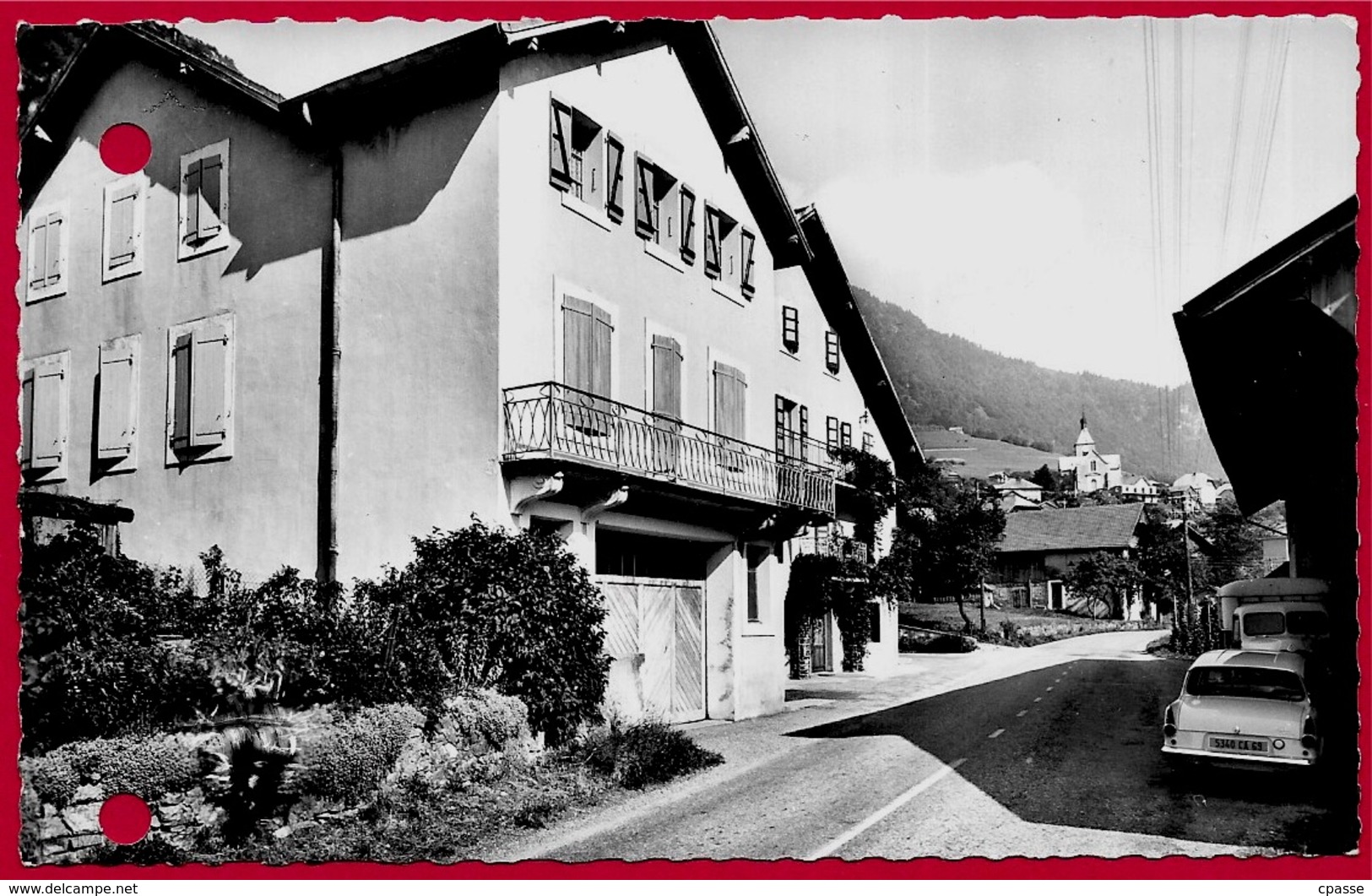 En L'état CPSM 74 VACHERESSE Haute-Savoie - Le Centre Du Village ° J. Cellard E. 804 - Vacheresse