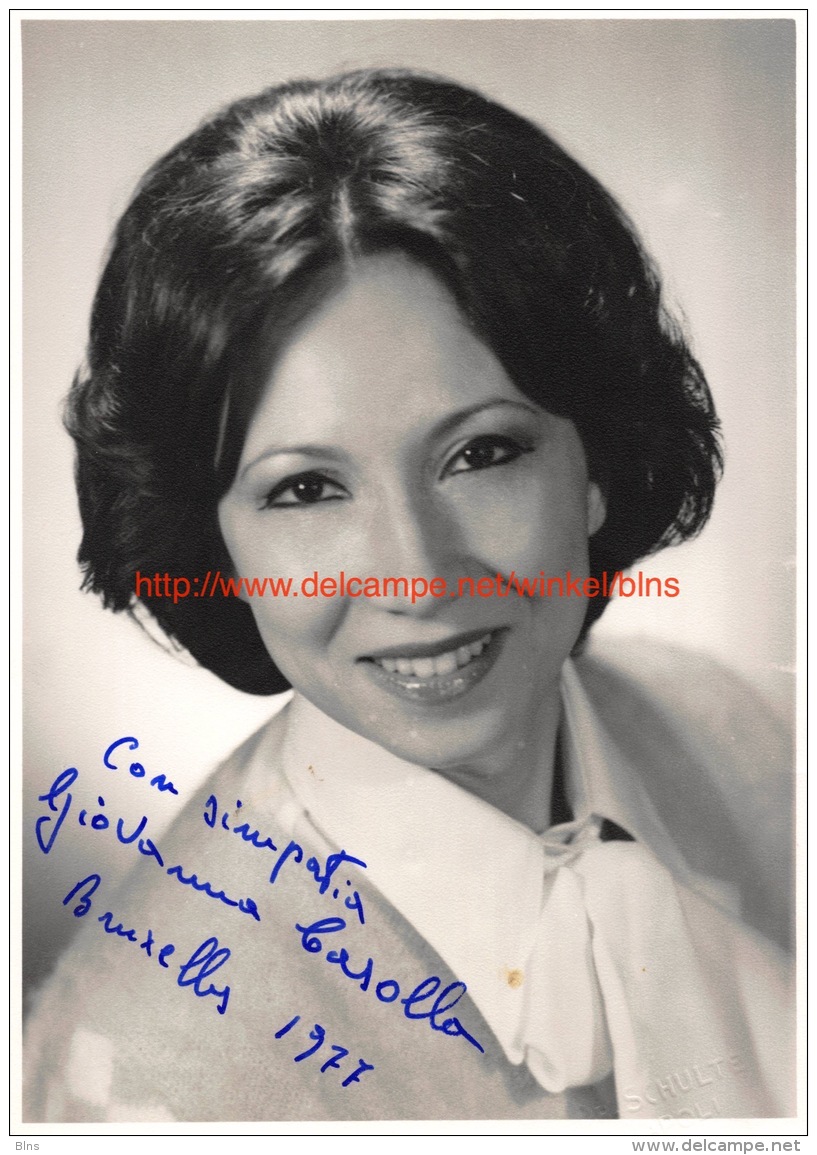 Giovanna Casolla Opera - Autographs