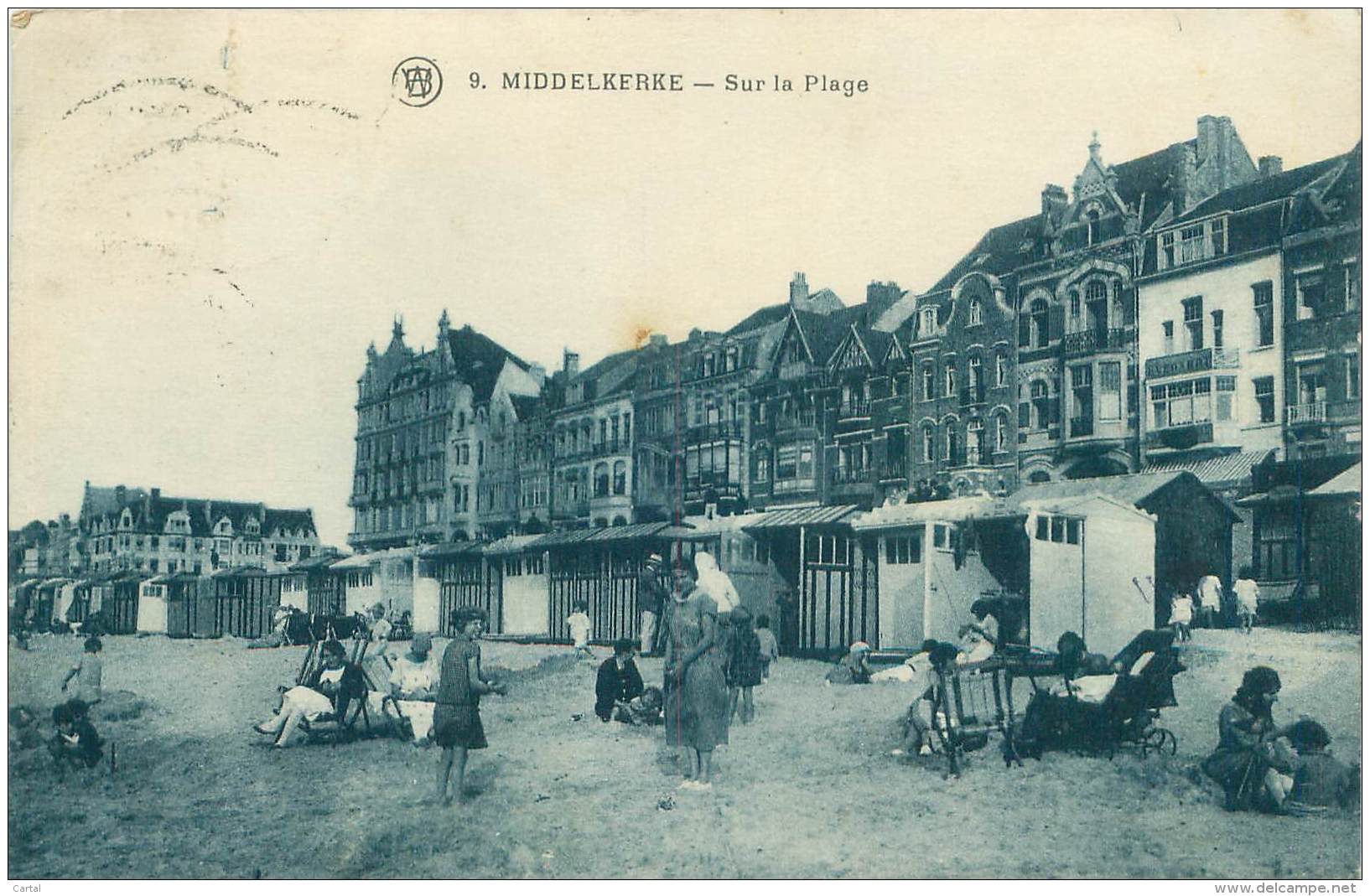 MIDDELKERKE - Sur La Plage - Middelkerke