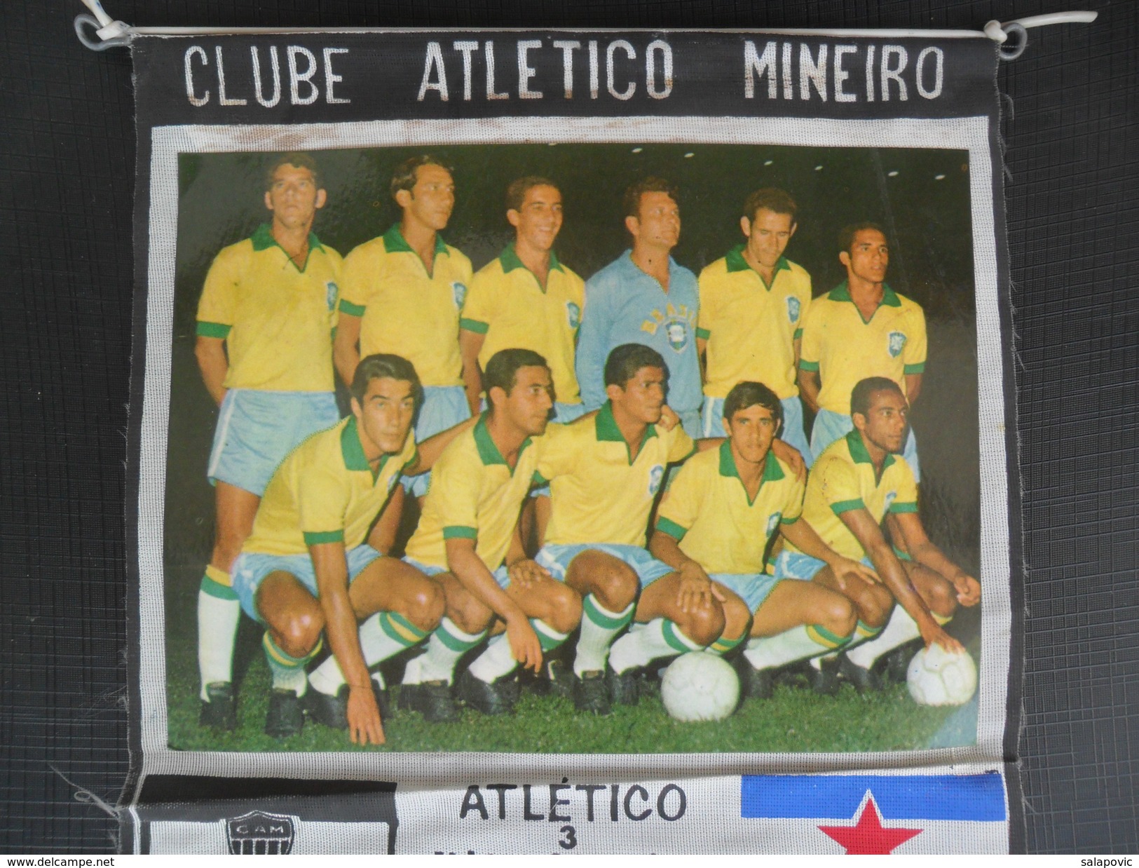 Clube Atlético Mineiro Brasil Football Team  FOOTBALL CLUB, SOCCER / FUTBOL / CALCIO, OLD PENNANT, SPORTS FLAG - Uniformes Recordatorios & Misc