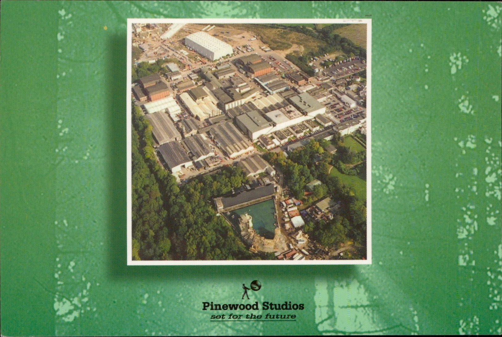 Pinewood Studios Aerial Shot - Autres & Non Classés