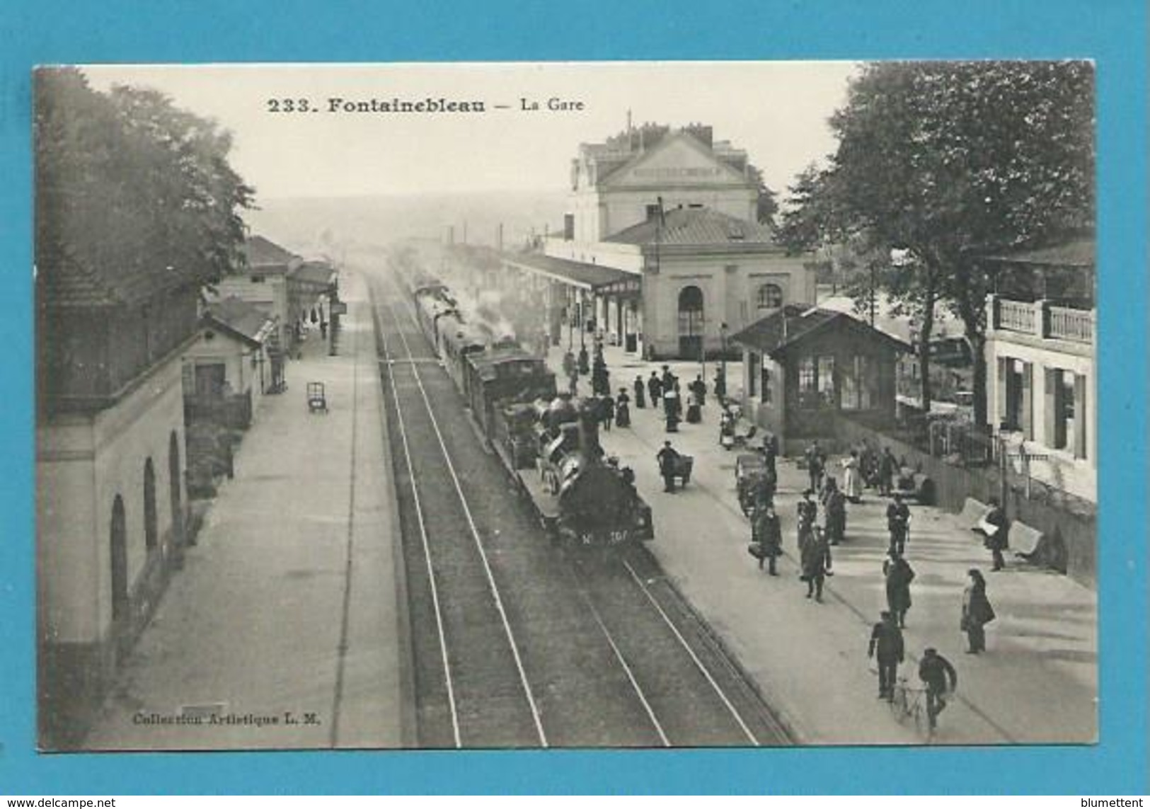 CPA 233 - Chemin De Fer Train En Gare De FONTAINEBLEAU 77 - Fontainebleau