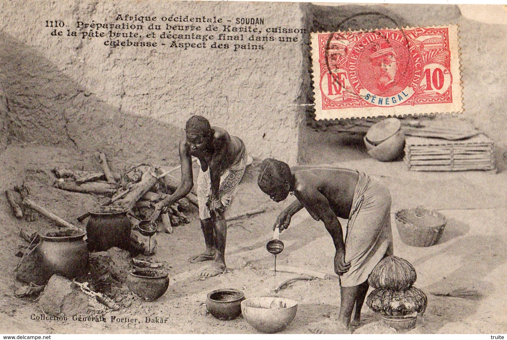 SOUDAN PREPARATION DU BEURRE DE KARITE CUISSON DE LA PATE BRUTE ET DECANTAGE FINAL DANS UNE CALEBASSE ASPECT DES GRAINS - Sudan