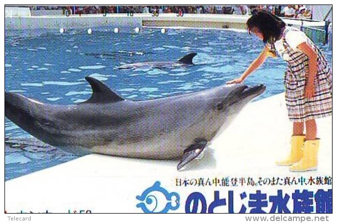Télécarte Japon * DAUPHIN * DOLPHIN (821) Japan () Phonecard * DELPHIN * GOLFINO * DOLFIJN * - Dolphins
