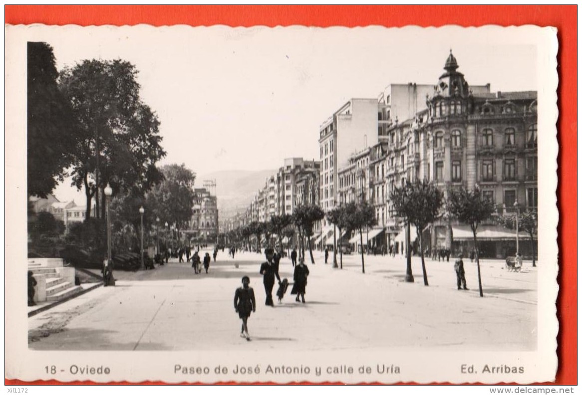 EAD-25 Oviedo  Paeso De José Antonio Y Calle De Uria. ANIME. Used In 1956 - Asturias (Oviedo)