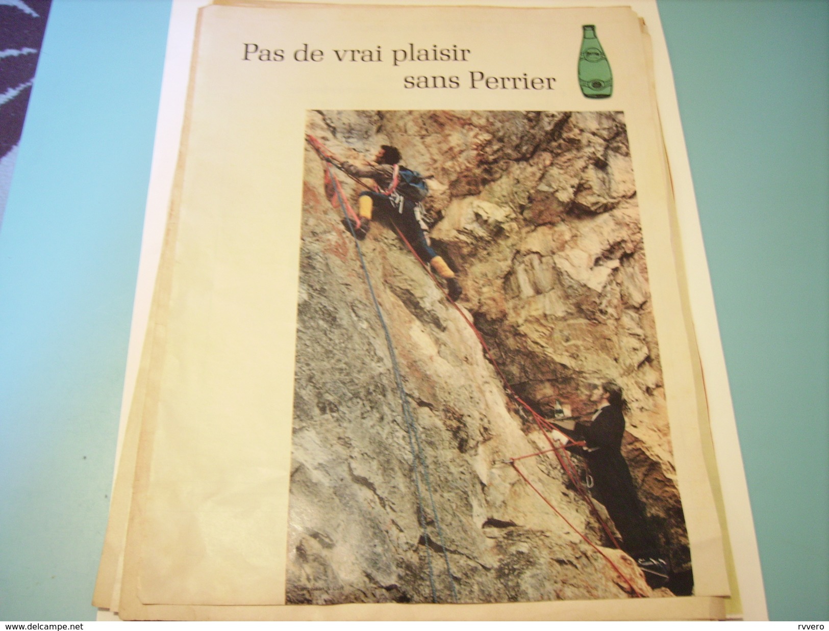 ANCIENNE PUBLICITE BOISSON PERRIER 1971 - Perrier