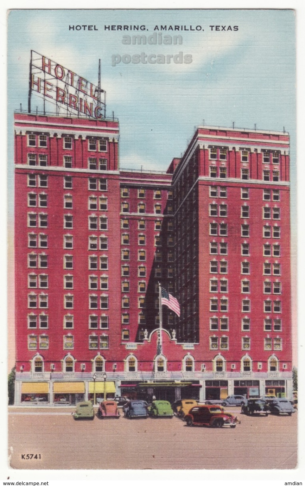 AMARILLO TX Texas, Hotel Herring Building - Old Cars - C1940s Vintage Postcard - Amarillo