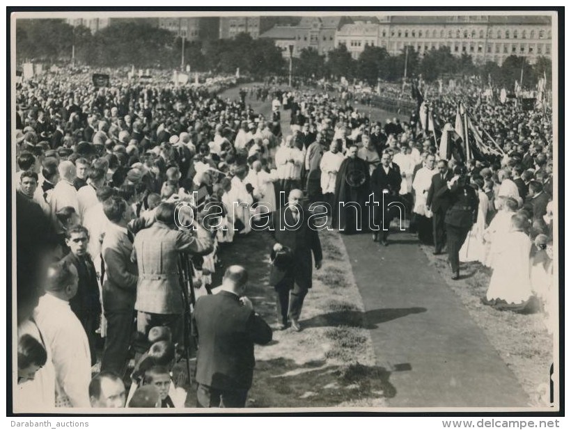 1930 Bp., V&eacute;rmezÅ‘ A Szent Imre-&eacute;vre &uuml;nnepi Mis&eacute;je. ElÅ‘t&eacute;rben Bethlen... - Altri & Non Classificati