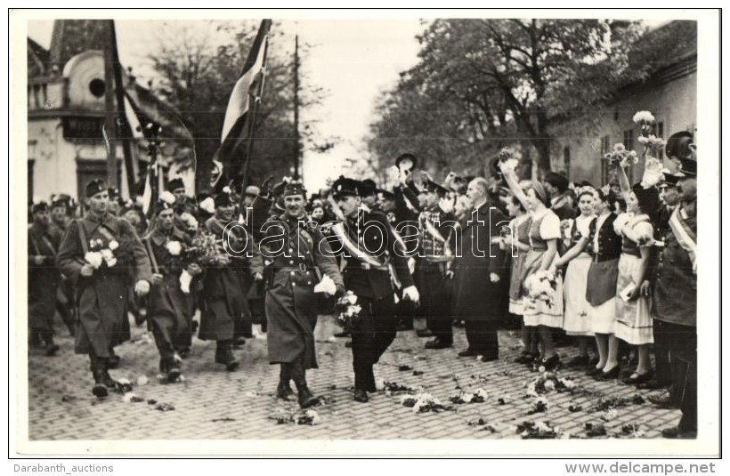* T2 1938 Gal&aacute;nta, Bevonul&aacute;s / Entry Of The Hungarian Troops - Sin Clasificación