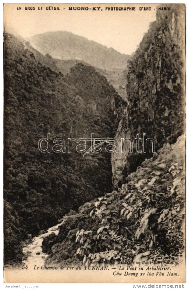 ** T1/T2 Yunnan, Chemins De Fer, Le Pont En Arbal&eacute;trier / Railroad Bridge - Non Classificati
