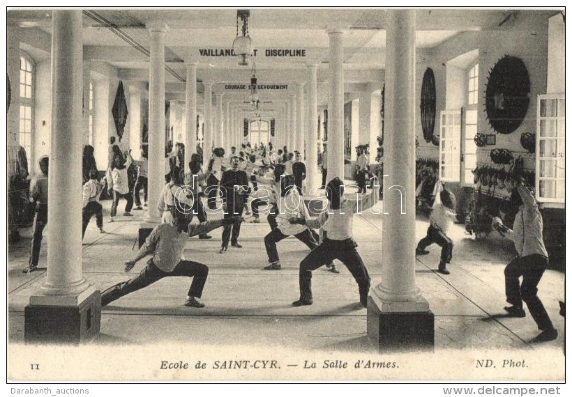 * T2/T3 Ecole De Saint-Cyr - La Salle D'Armes / French Fencing Room Interior (Rb) - Zonder Classificatie