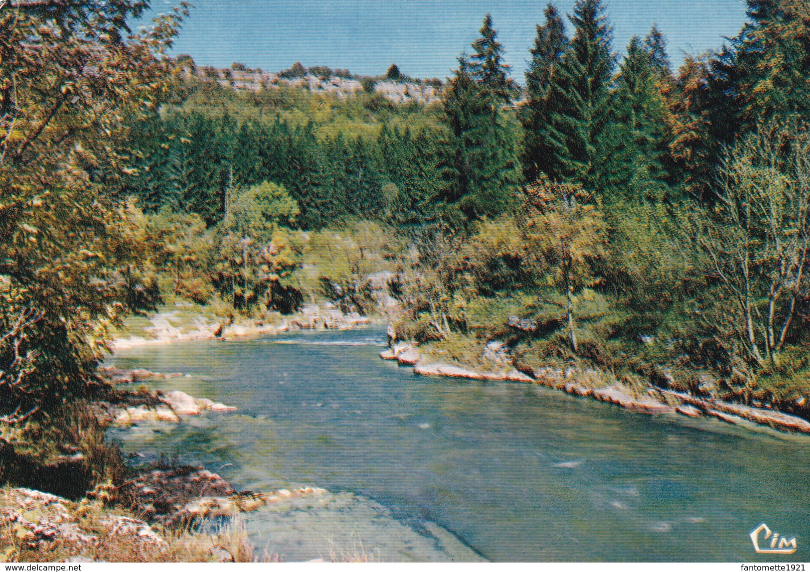 LA VALLEE DU DOUBS LE DEFILE D'ENTRE  ROCHES (dil185) - Franche-Comté