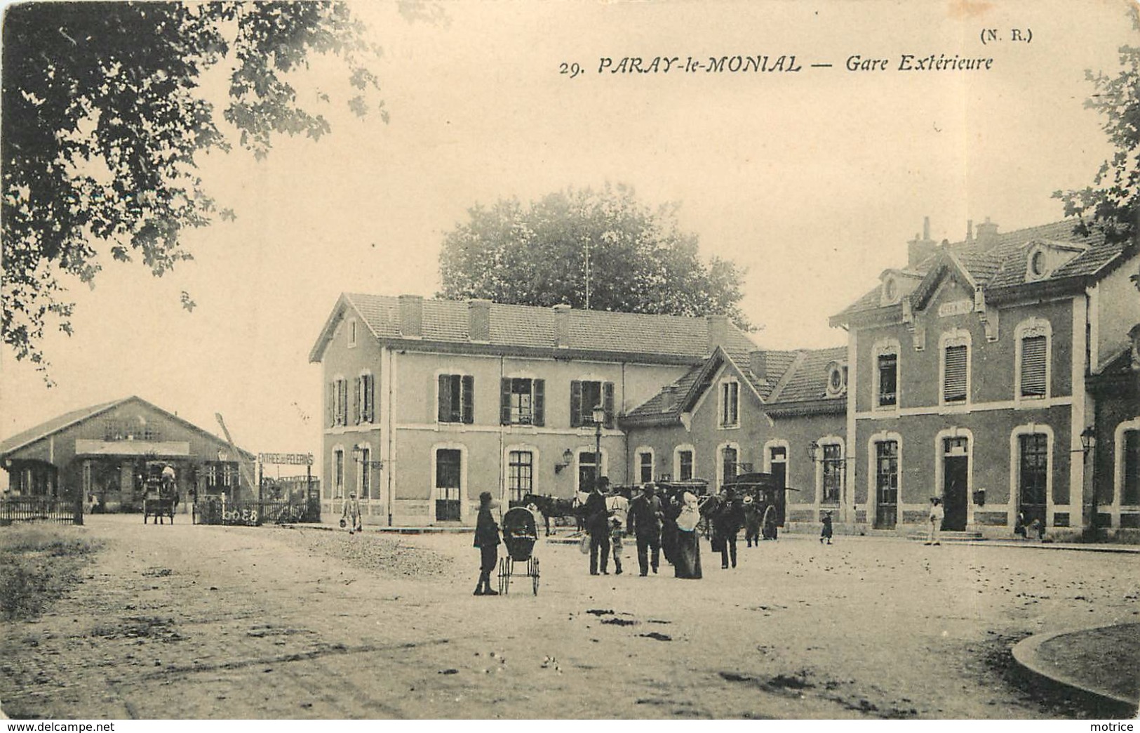 PARAY LE MONIAL - Gare Extérieure. - Gares - Sans Trains