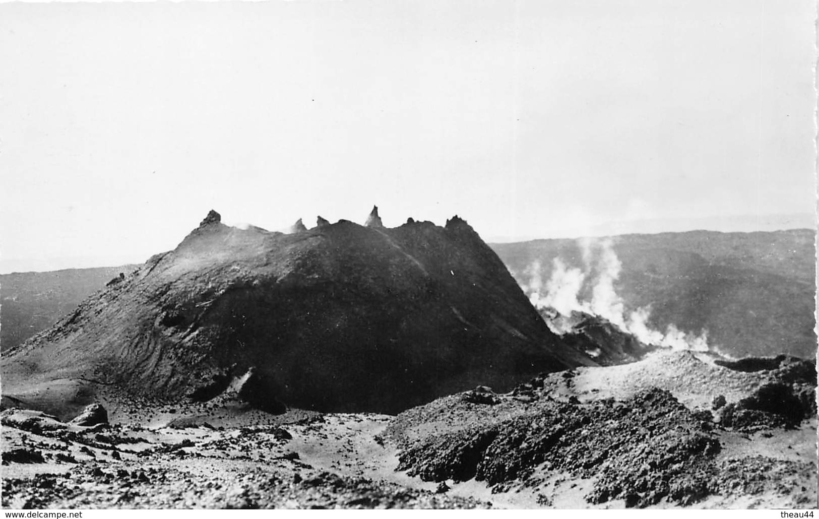 ¤¤  -    ILE-de-la-REUNION  -  Volcan " La Fournaise "  -  Cratère En Eruption En 1938     -  ¤¤ - Other & Unclassified