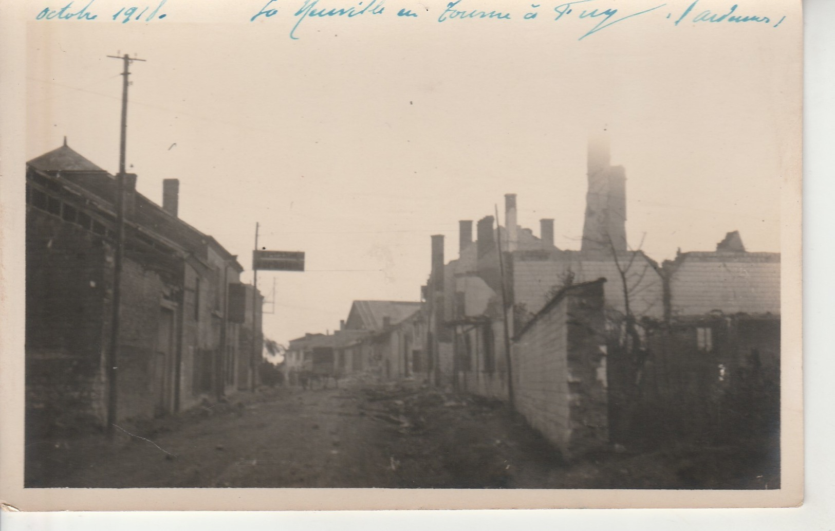 Carte Photo:La Neuville En Tourne à Fuy. - Autres & Non Classés