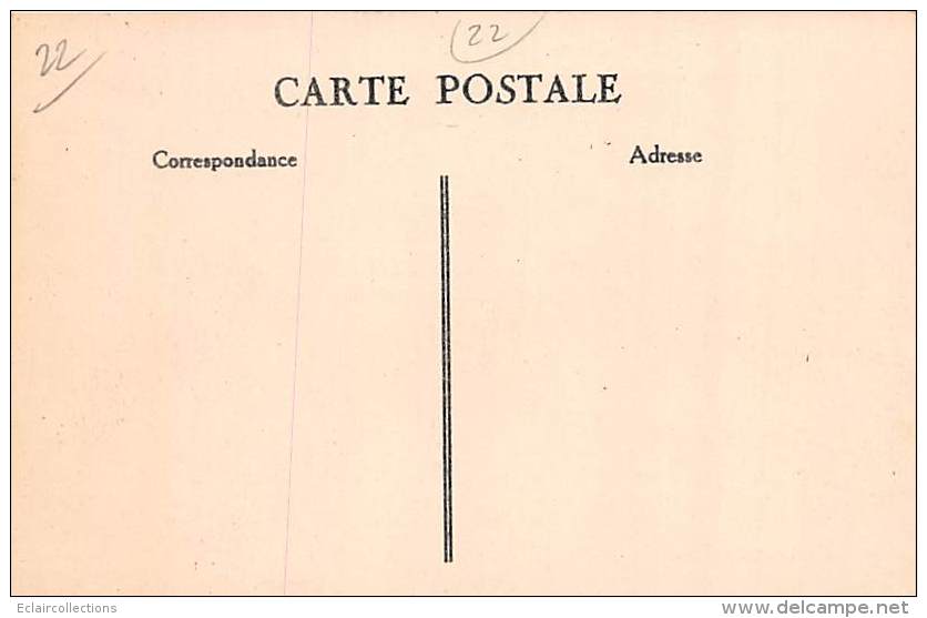 Sables D'Or Les Pins     22     L'Auto Chenille     ( Voir Scan) - Andere & Zonder Classificatie